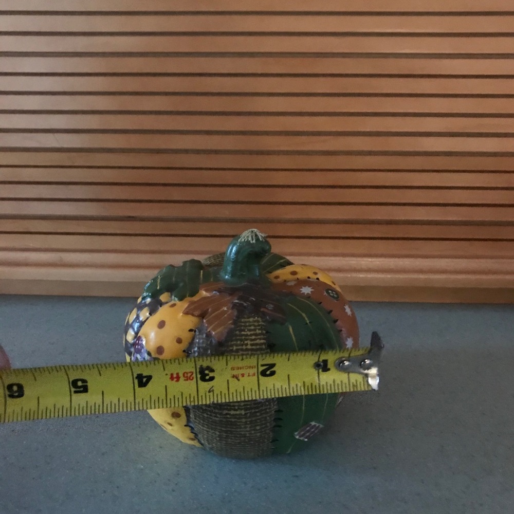 Thanks Giving Decor - Picture 3 of 11